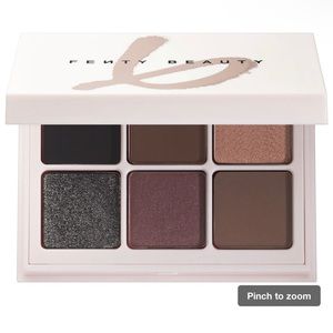 Fenty Beauty by Rihanna
Snap Shadows Mix & Match Eyeshadow Palette